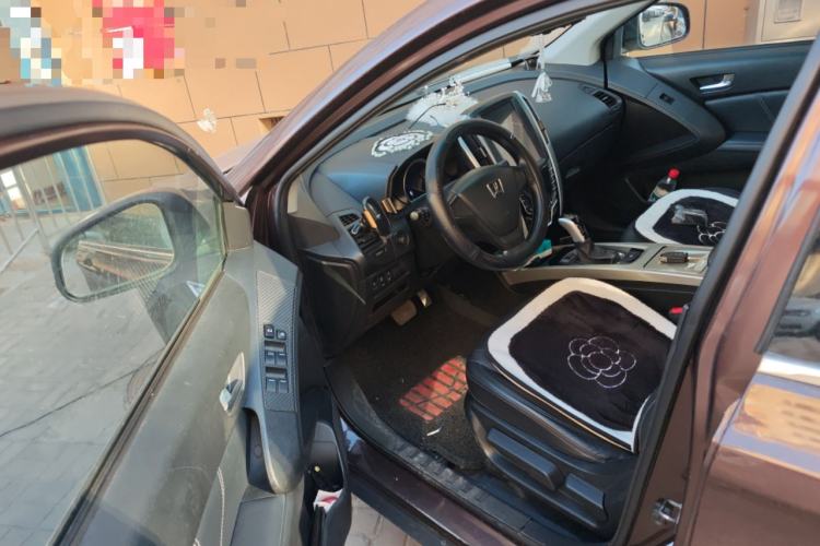 Used Luxgen U6 SUV 2016 1.8T Enhanced Appeal Version Driver Seat