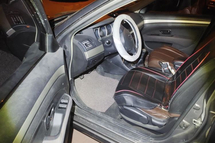 Used Nissan Sylphy 2016 Classic 1.6XE Manual Leading Edition
