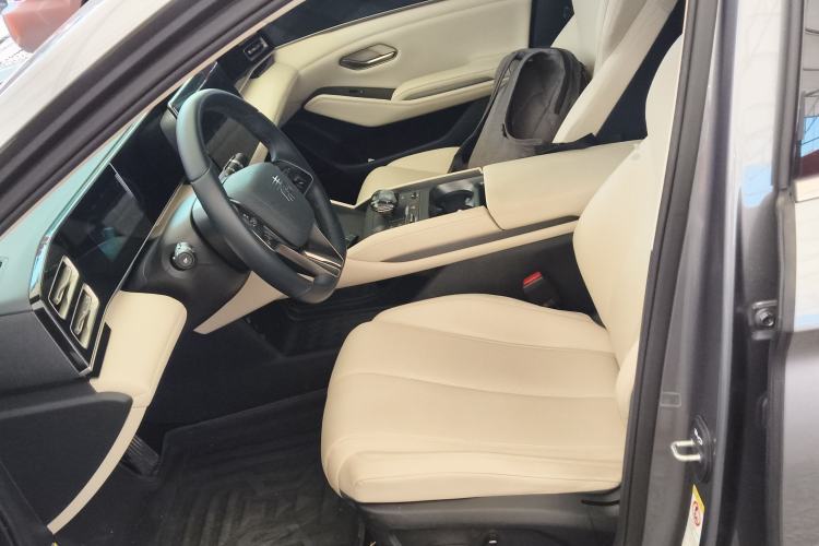 Used BYD Qin L 2024 DM-i 80KM Beyond Model
