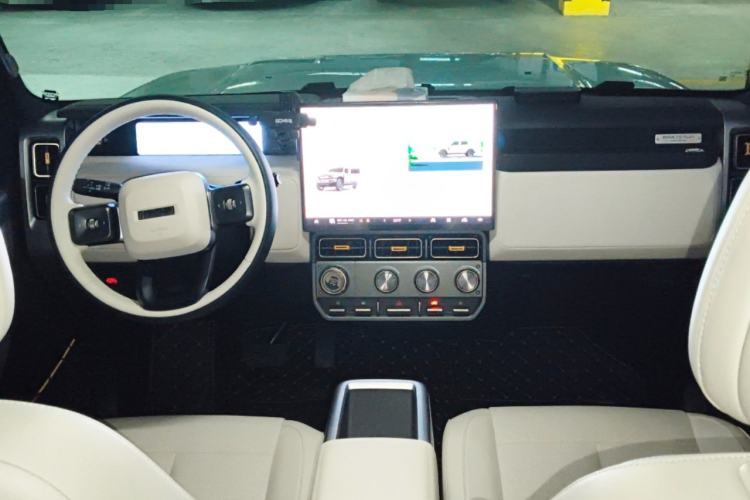 Used iCAR V23 2025 401 Two-Wheel Drive Intelligent Driving Version