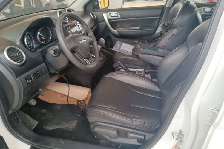 Used Haval H6 2016 Upgraded Model 1.5T Manual Two-Wheel Drive Value Edition
