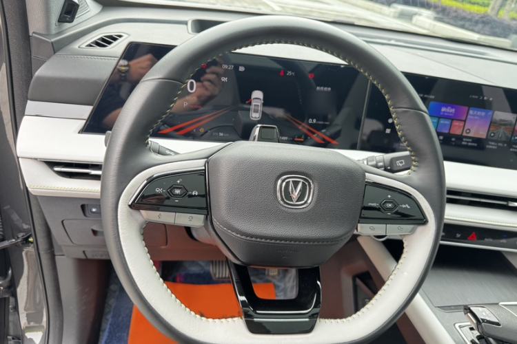 Used CHANGAN CS75 PLUS 2023 3rd Generation 1.5T Automatic Pilot Model Steering Wheel
