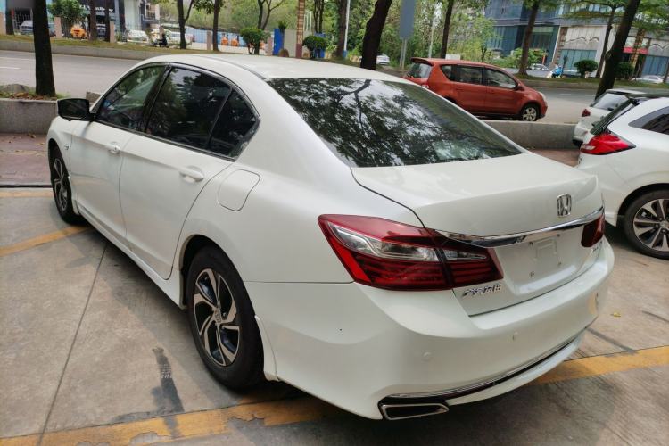 Used Honda Accord 2016 2.0L Elite Edition
