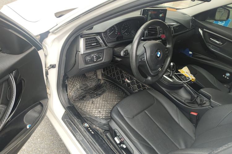 Used BMW 3 Series 2017 320Li Fashion Model
