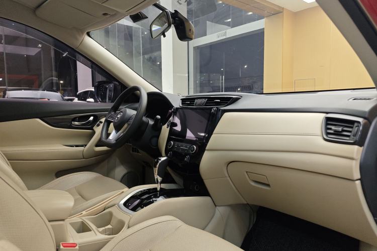 Used Nissan X-Trail 2017 2.0L CVT Comfort Edition 2WD
