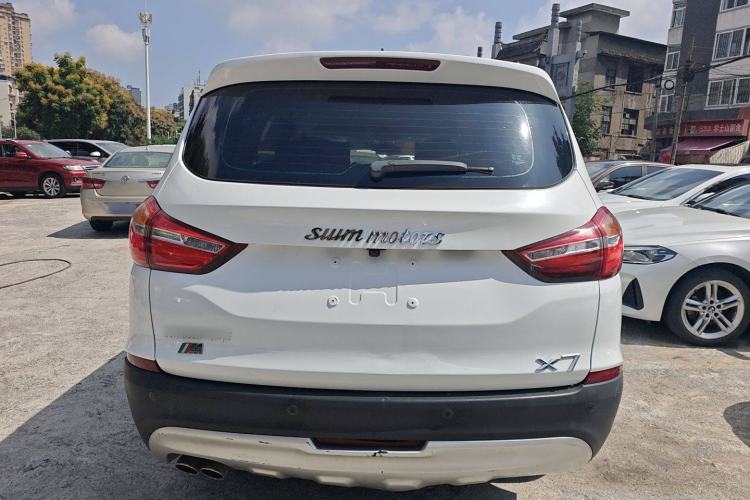 Used SWM X7 2016 1.8L Manual Comfort Version 7 Seats
