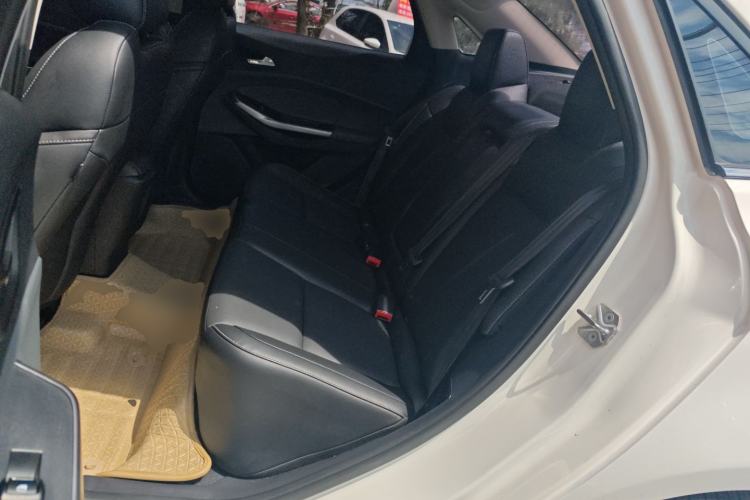 Used Ford Escort 2017 Happiness Edition 1.5L Automatic Fashion Version Left Rear Seat