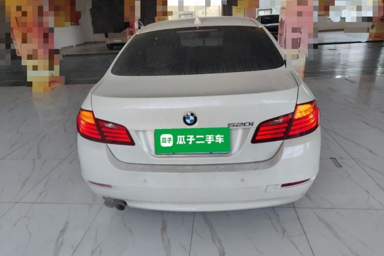 Used BMW 5 Series 2015 520i Elegant Edition
