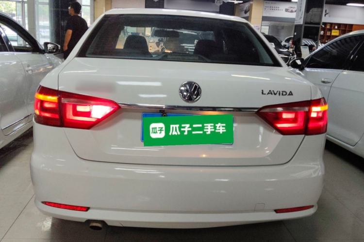 Used Volkswagen Lavida 2013 Revised Classic 1.6L Automatic Fashion Edition Rear