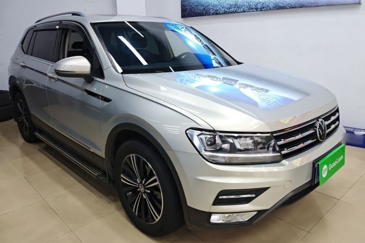 Used Volkswagen Tiguan L 2021 330TSI Automatic Two-Wheel Drive Smart Edition
