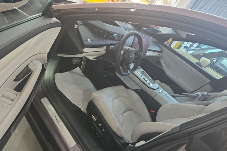 Used Xiaomi Auto SU7 2024 Four-Wheel Drive Ultra-Long Range Advanced Intelligent Driving Max Edition