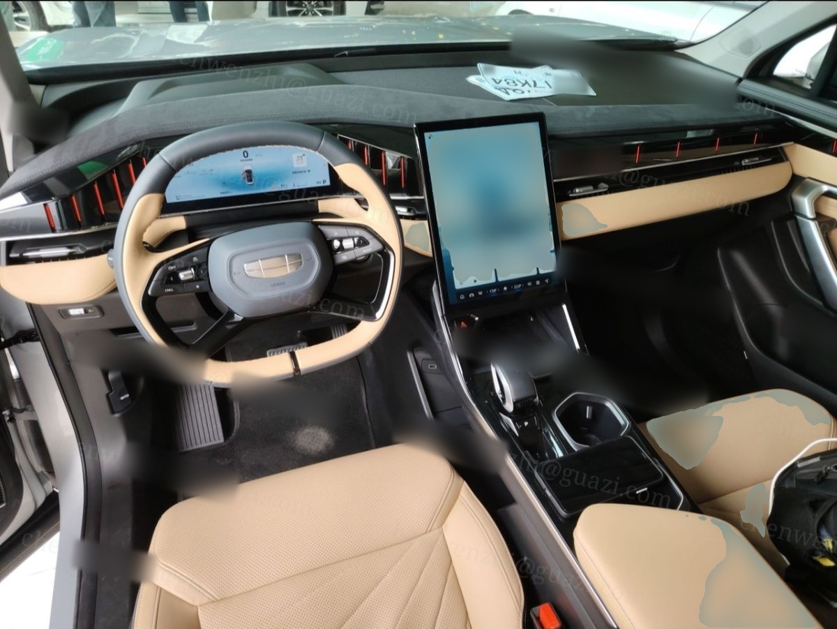 Geely Auto FX11 2023 1.5TD DCT Prestige Edition — снимка 19