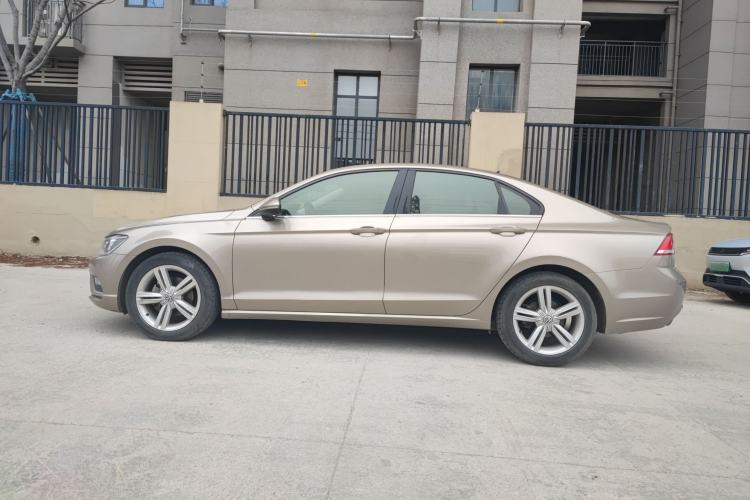 Used Volkswagen Lamando 2015 280TSI Manual Comfort Edition