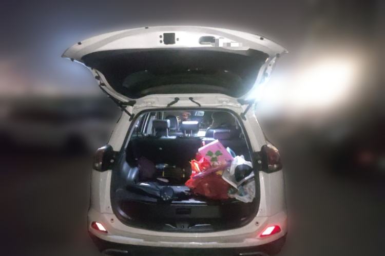 Used Toyota RAV4 2018 2.5L Automatic 4x4 Elite i Edition Trunk