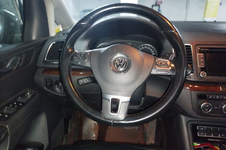 Used Volkswagen Sharan 2013 1.8TSI Comfort Model Euro IV Steering Wheel