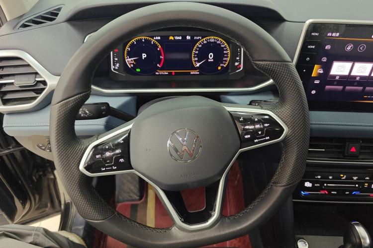 Used Volkswagen Tharu 2023 300TSI Two-Wheel-Drive Full Moon Edition