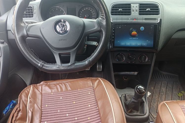 Used Volkswagen Polo 2014 1.4L Manual Fashion Edition