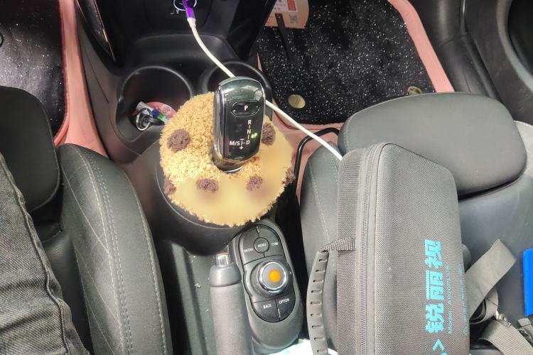 Used MINI MINI 2019 1.5T COOPER Classic Edition Five-Door Version
