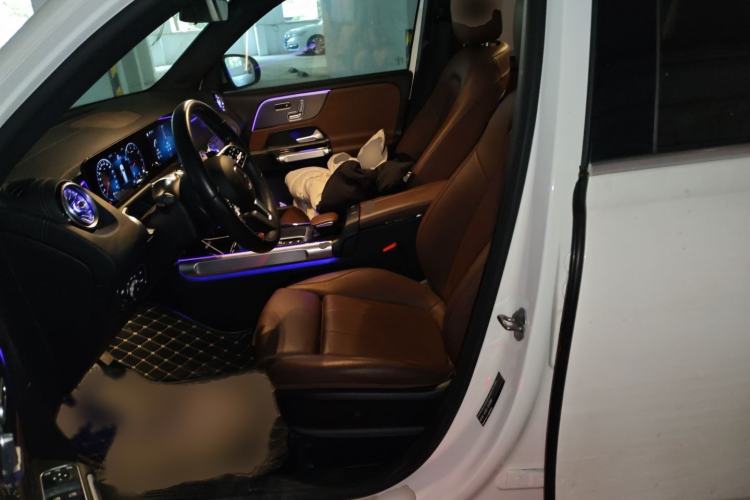 Used Mercedes-Benz GLB 2020 Facelift GLB 200 Fashion Edition Left Front Seat