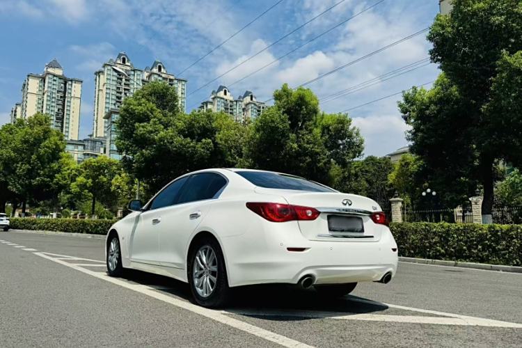 Used Infiniti Q50 2014 3.7L Comfort Edition Exterior 4