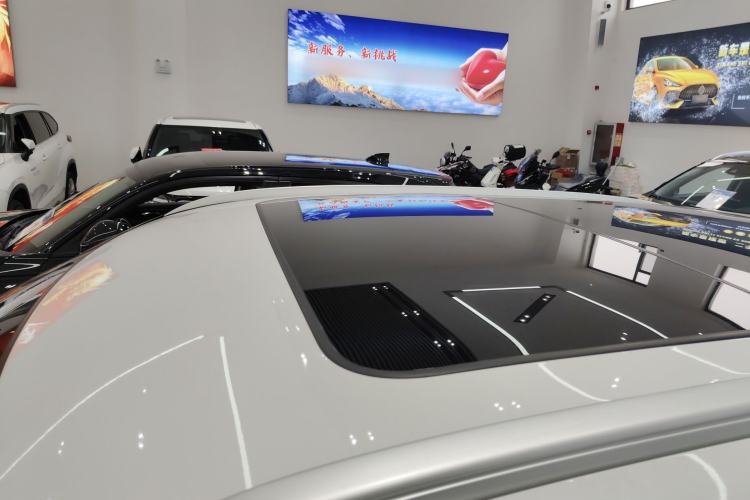 Used Honda UR-V 2020 370TURBO Two-Wheel Drive Luxury Edition
