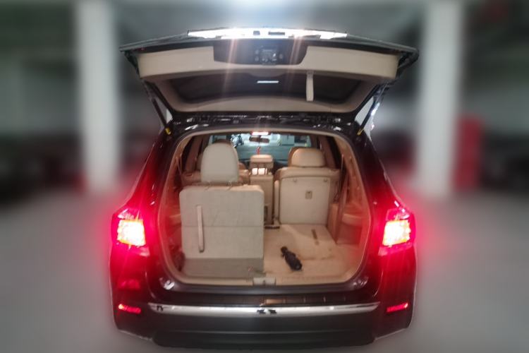 Used Toyota Highlander 2013 2.7L Two-Wheel Drive 7-Seater Zijin Edition Trunk