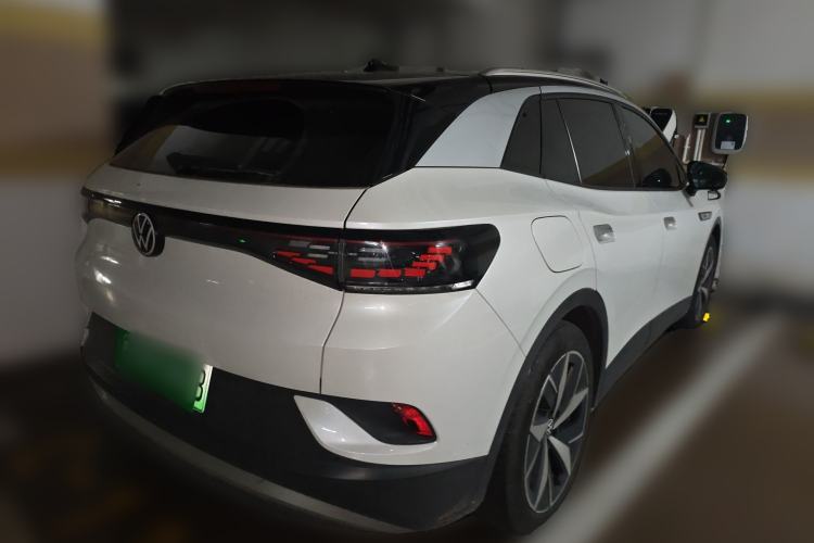 Used Volkswagen ID.4 CROZZ 2021 Long-Range PRO Two-Wheel Drive Version Rear Right 45 Deg