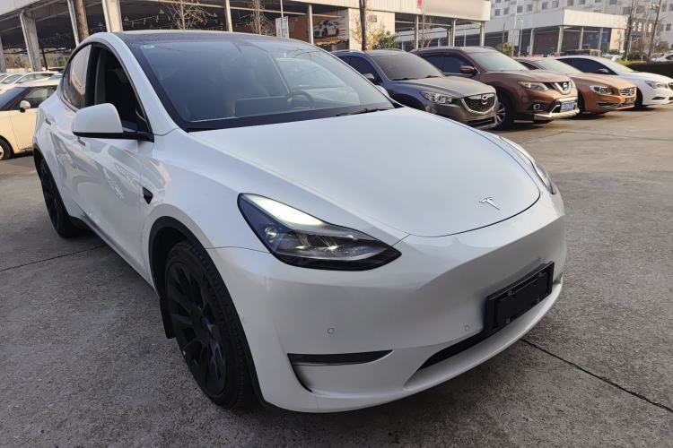 Used Tesla Model Y 2021 Long-Range All-Wheel-Drive Version 3D7