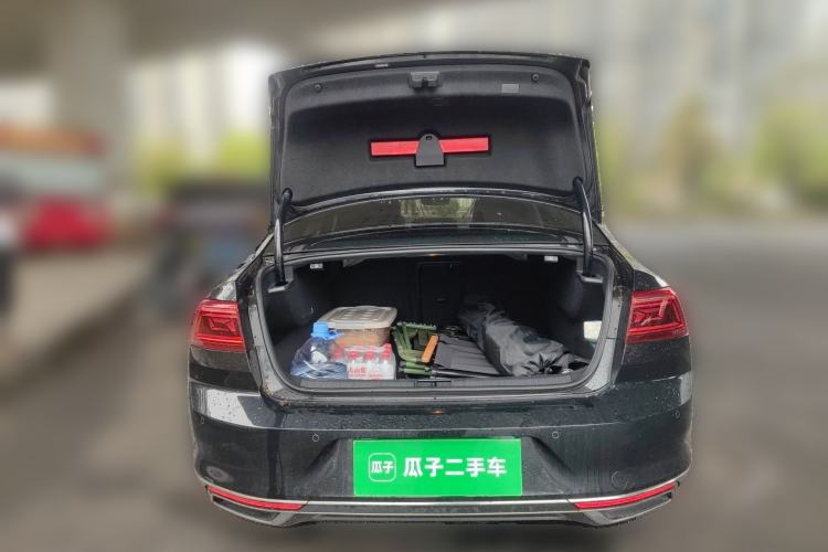 Used Volkswagen Magotan 2020 330TSI DSG Leading Model Trunk