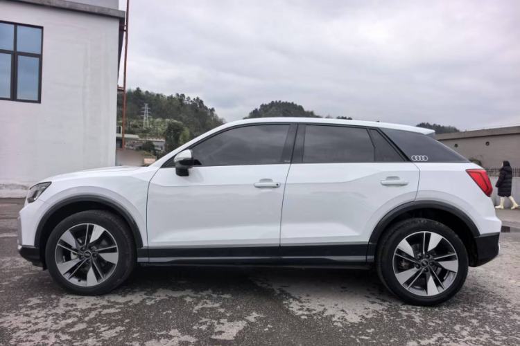 Used Audi Q2L 2022 35 TFSI Fashionable and Elegant Model