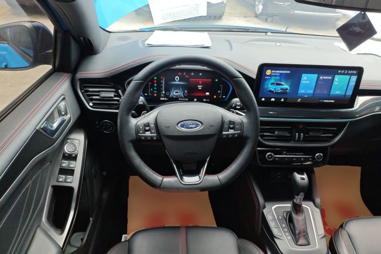 Used Ford Focus 2022 Sedan EcoBoost 180 Automatic ST Line