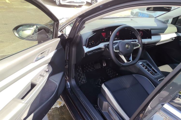 Used Volkswagen Golf 2023 280TSI DSG Pro