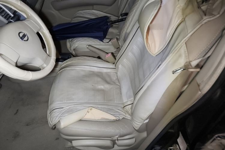 Used Nissan Sylphy 2012 Classic 1.6XE Automatic Comfort Edition Left Front Seat