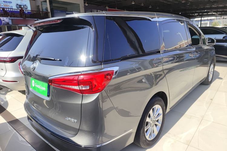 Used Buick GL8 2018 ES 28T Comfort Model China VI Standard
