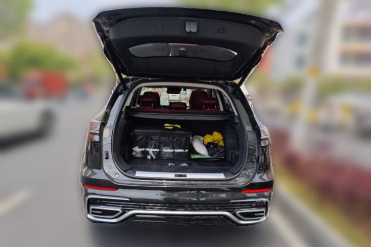 Used Hongqi HS5 2023 2.0T Qixiang Pro Edition Trunk