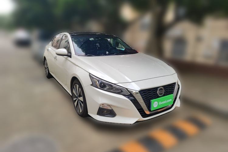 Used Nissan Teana 2019 2.0L XL Upper SmartDrive Version Front Right 45 Deg