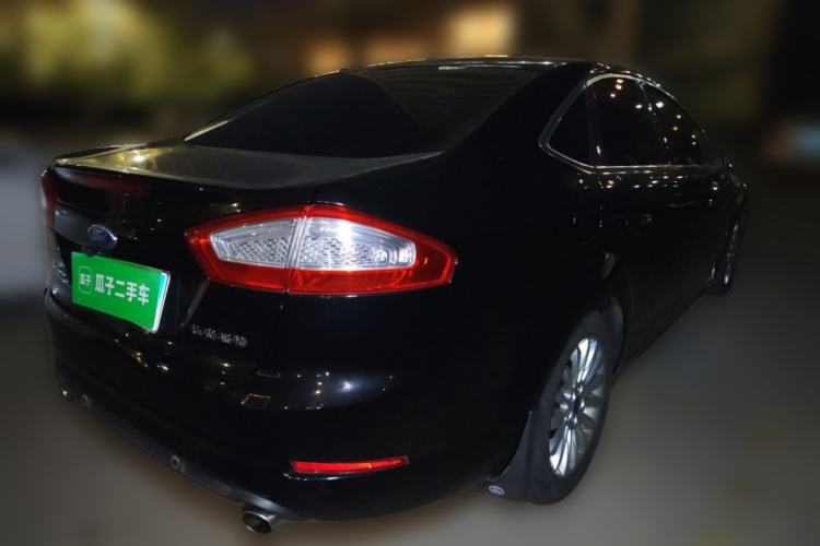 Used Ford Mondeo 2011 2.0L GTDi 200 Luxury Edition Rear Right 45 Deg