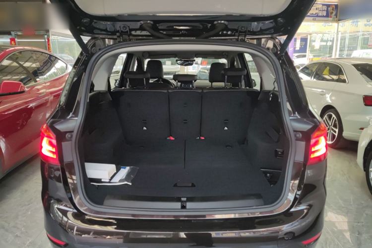 Used BMW 2 Series Gran Tourer 2015 218i Sports Design Package
