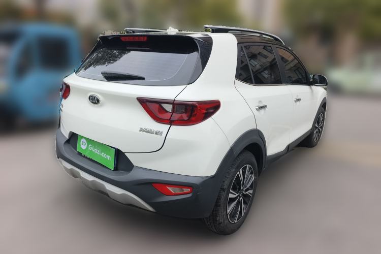 Used Kia kx1 Stonic 2019 1.4L Automatic Fun Edition China VI Rear Right 45 Deg