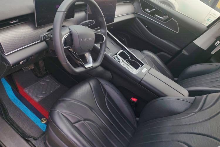 Used Chery Fengyun T9 2024 120 Long-Range Luxury Version 5 Seats Ternary Lithium Interior 1