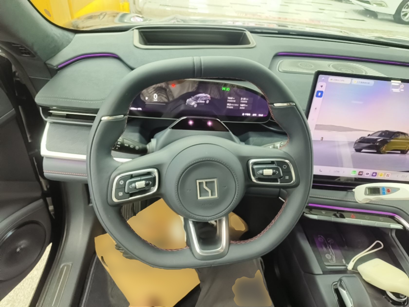 Zeekr 001 2026 95° All-Wheel-Drive Max Edition — снимка 13