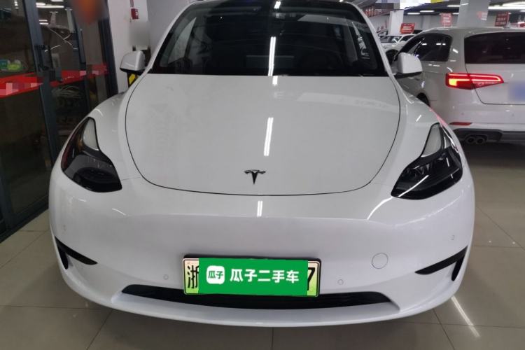 Used Tesla Model Y 2023 Rear-Wheel-Drive Version Front