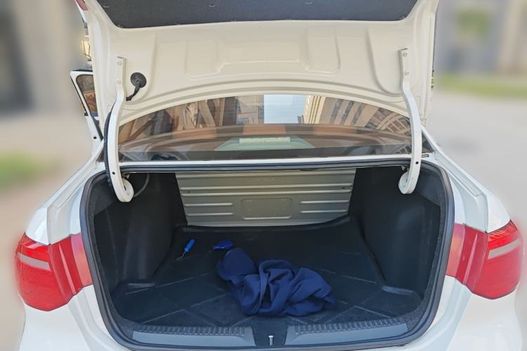 Used Volkswagen Jetta 2013 1.6L Automatic Comfort Model Trunk