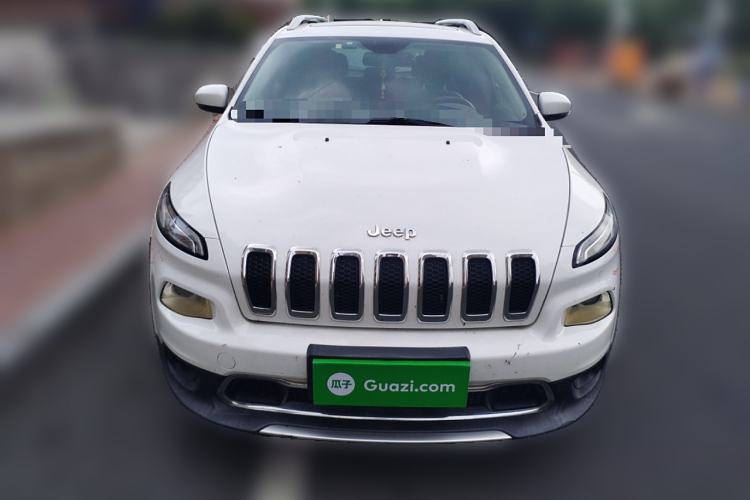 Used Jeep Cherokee 2017 2.0L Superior Edition
