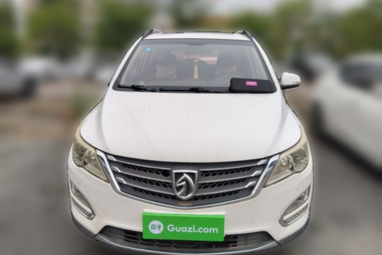 Used Baojun 560 2016 1.8L Manual Luxury Edition