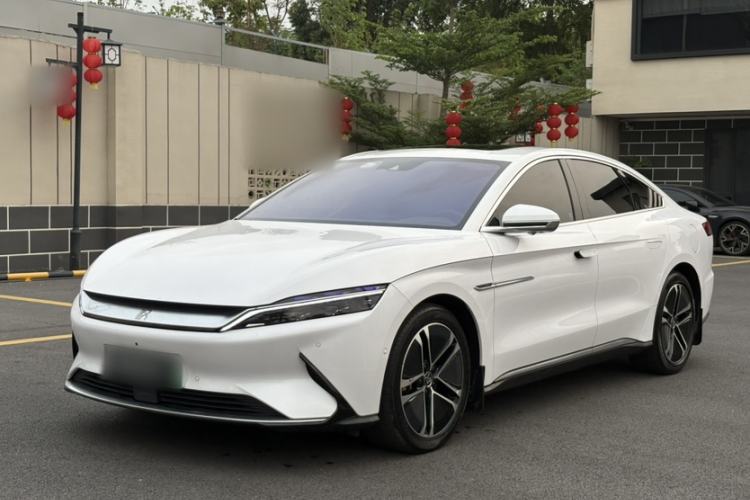 Used BYD Han 2020 EV Long-Range Deluxe Model Front Left 45 Deg