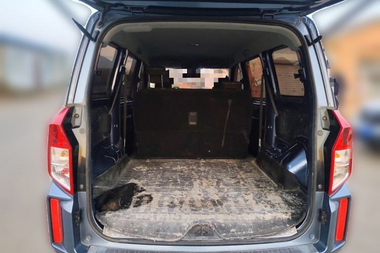 Used Wuling Hongguang PLUS 2019 1.5T Manual Standard Edition 5 Seats
