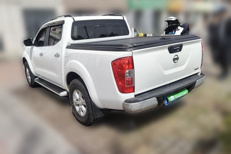 Used Nissan Navara 2017 2.5L Automatic 2WD Luxury Edition QR25
