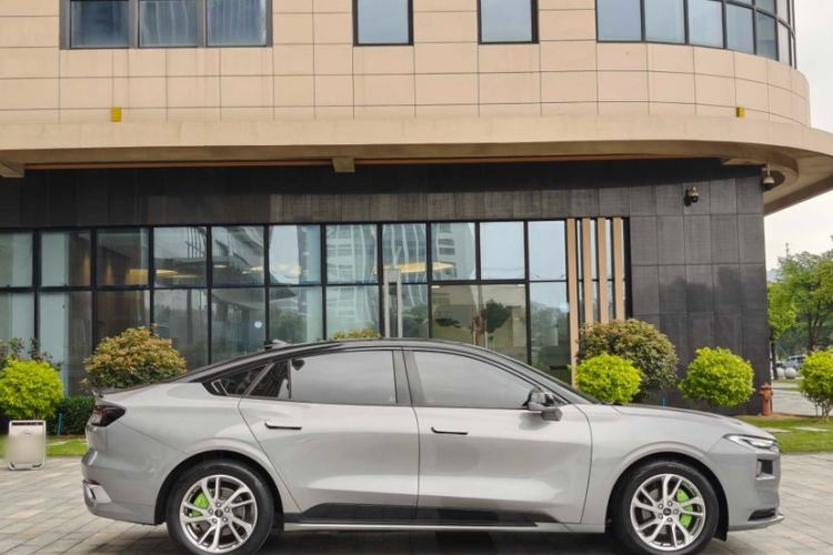 Used Ford Mondeo 2022 Restyled EcoBoost 245 Luxury Version Exterior 6