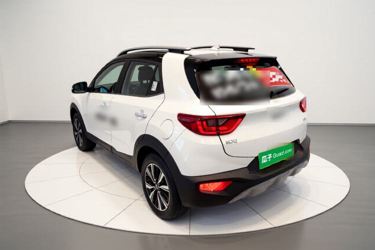 Used Kia kx1 Stonic 2021 1.4L CVT Sunroof Model Exterior 2